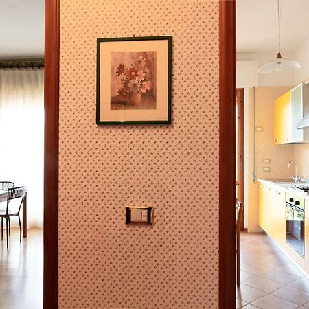 Appartamento Tina Lido di Camaiore Exterior foto